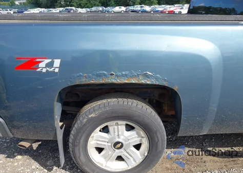2010 Chevrolet Silverado 1500 Lt from USA, damaged, VIN 1GCSKSE31AZ142551